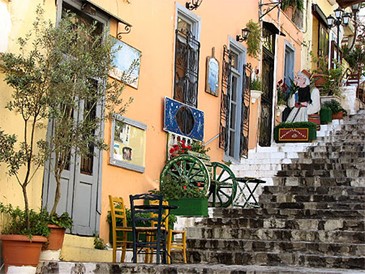 Escaliers du quartier de la Plaka, à Athènes en Grèce