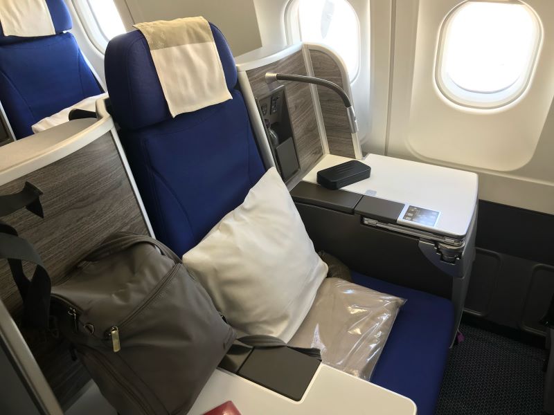 Siège de la classe affaire d'un vol de la compagnie aérienne Swiss Airlines